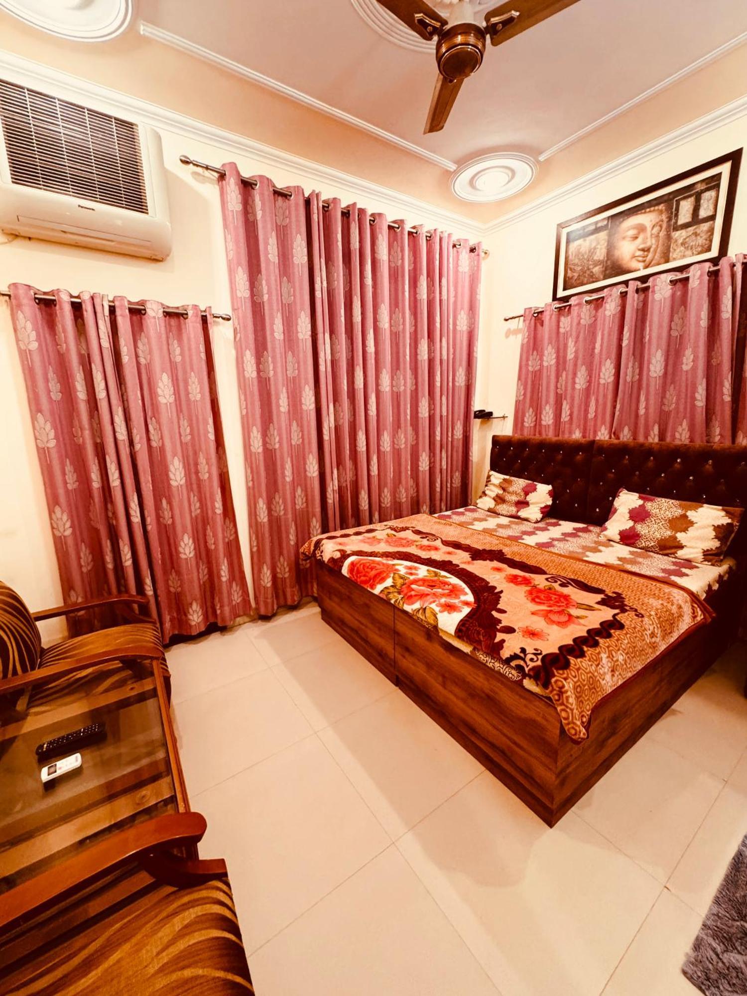 Qube House Bnb Rishīkesh Extérieur photo