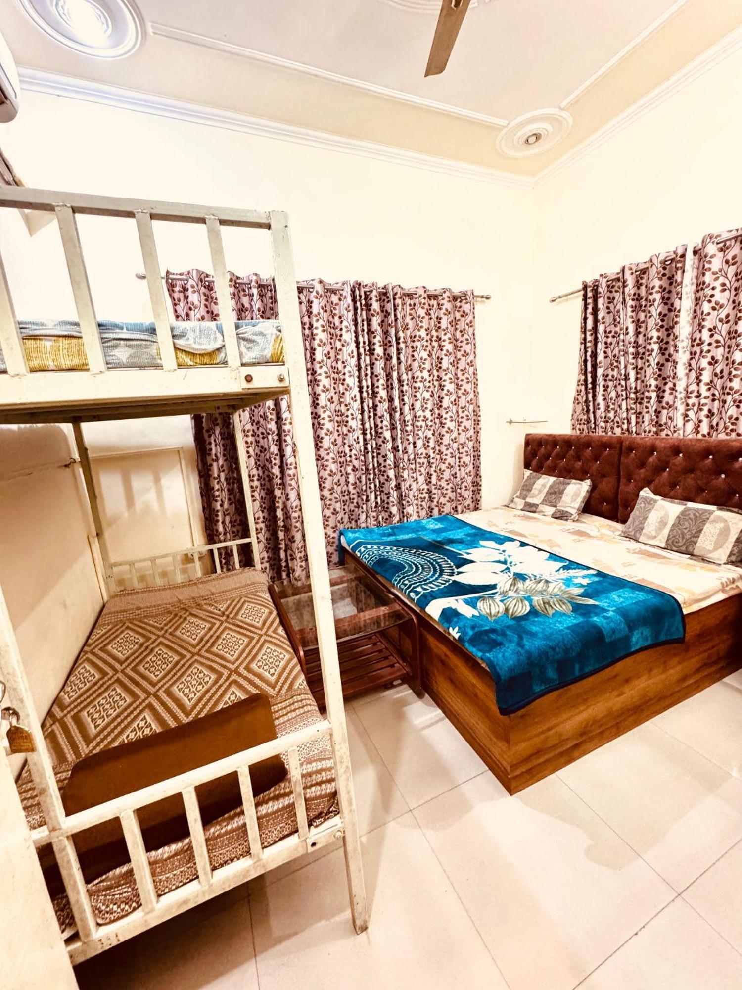 Qube House Bnb Rishīkesh Extérieur photo